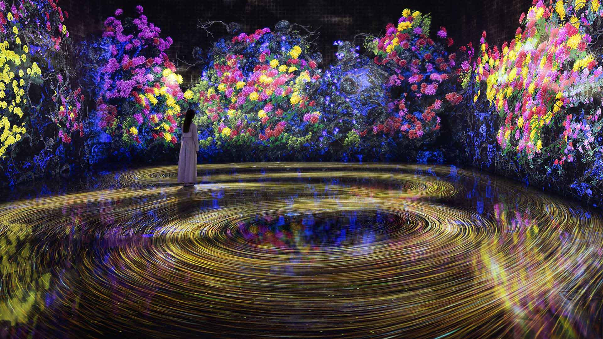 Flow Reaches Far，滨海湾金沙景点艺术科学博物馆 teamlab Future World 的一项沉浸式展览