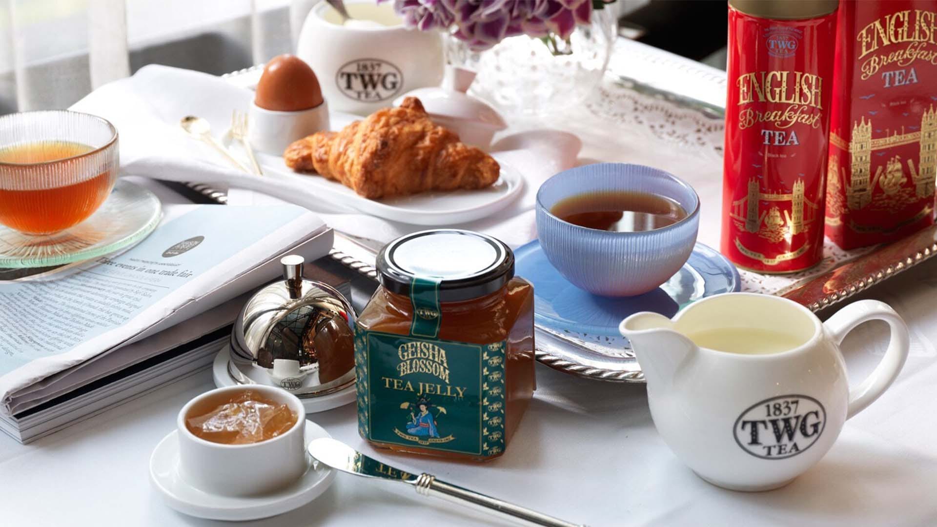 来自新加坡品茶沙龙与精品店 TWG tea 的茗茶与糕点