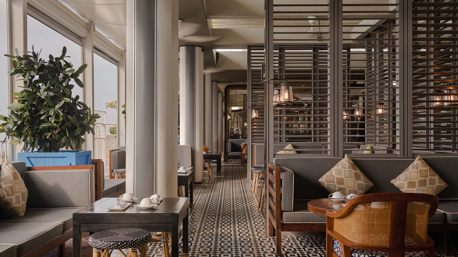 新加坡滨海湾金沙的屋顶高空酒吧