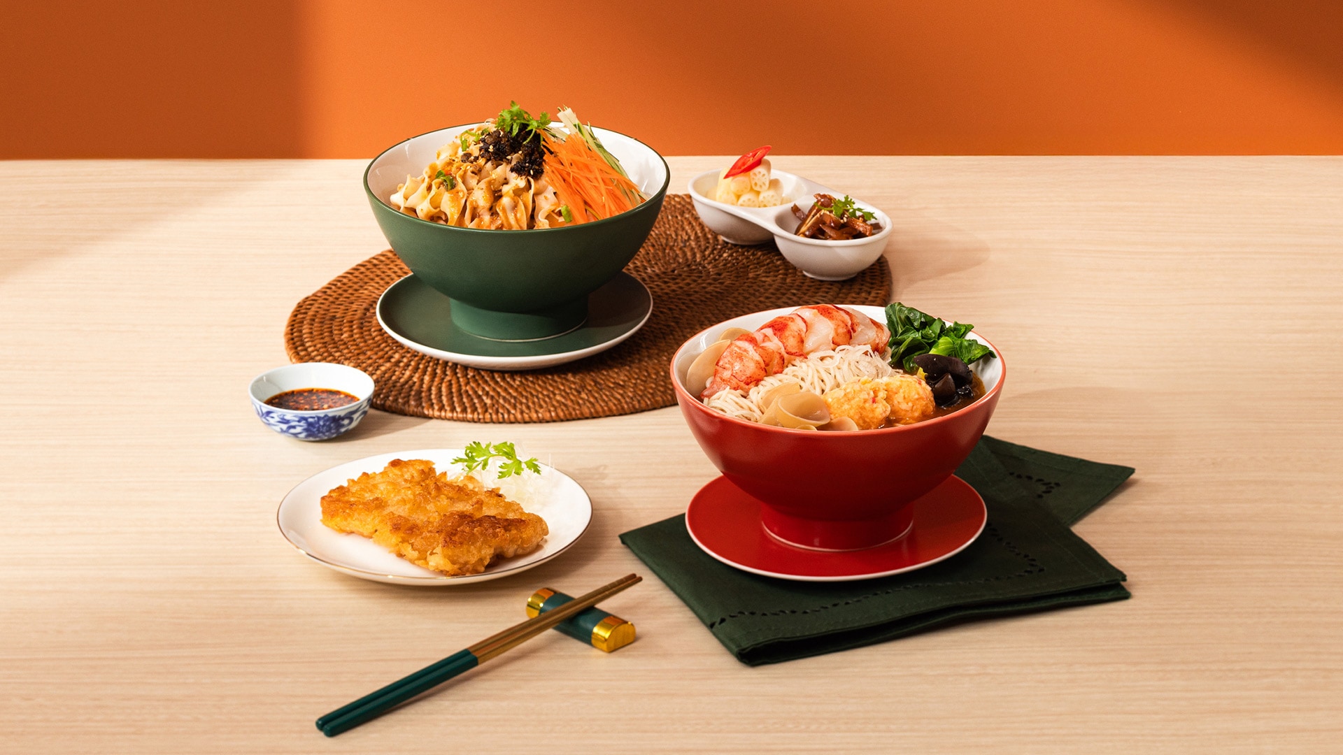 波士顿龙虾拉面（汤）& 兰州雪花和牛拉面（汤）