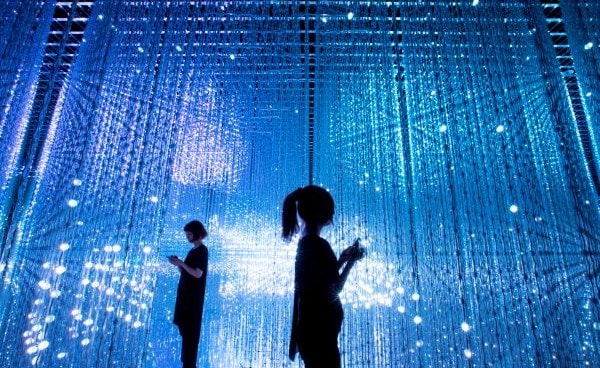 水晶宇宙（Crystal Universe）
