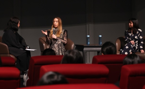 “Iris van Herpen: Sculpting the Senses”展览开幕演讲