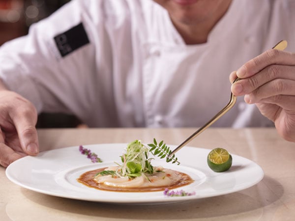 Hokkaido Scallop "Carpaccio"