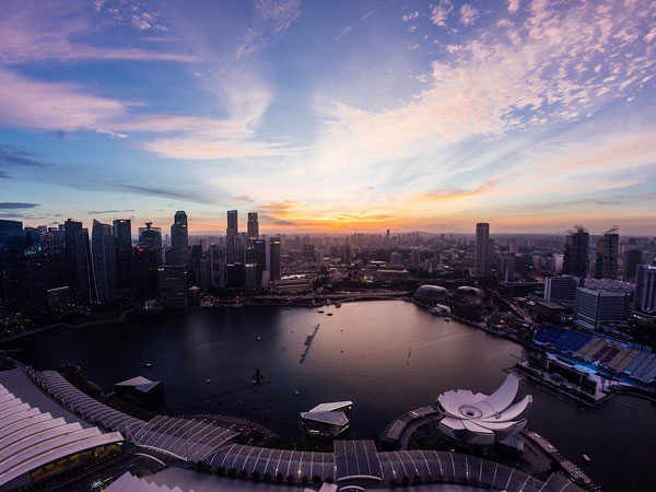 CÉ LA VI 俱乐部酒廊