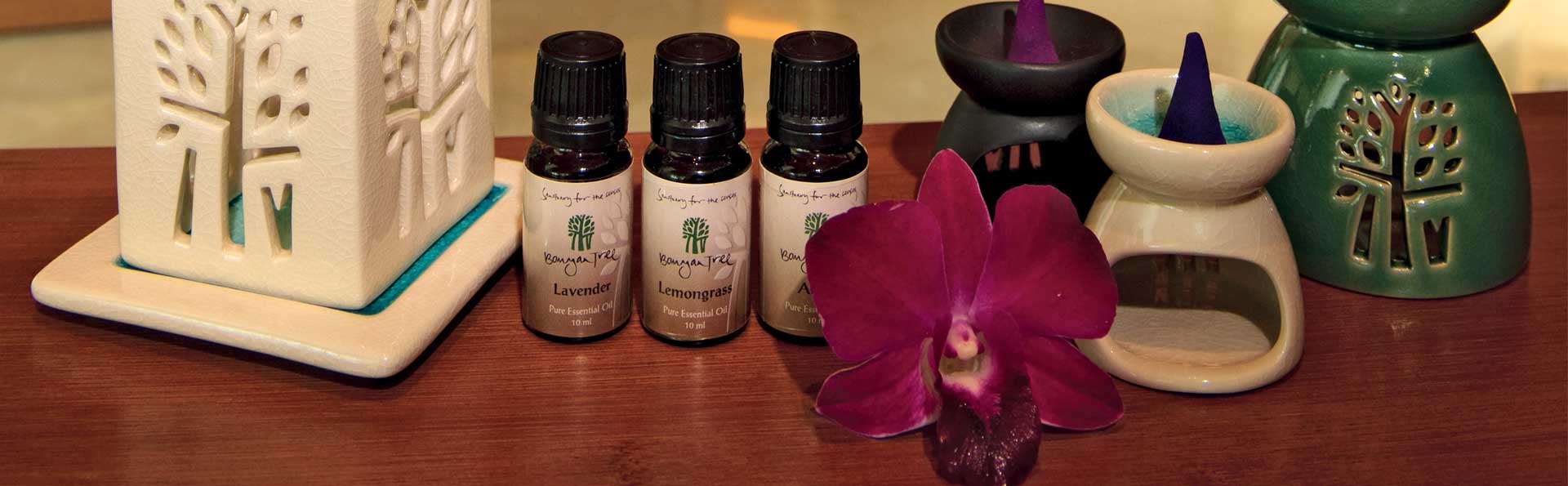 各式各样的精油和芳香疗法