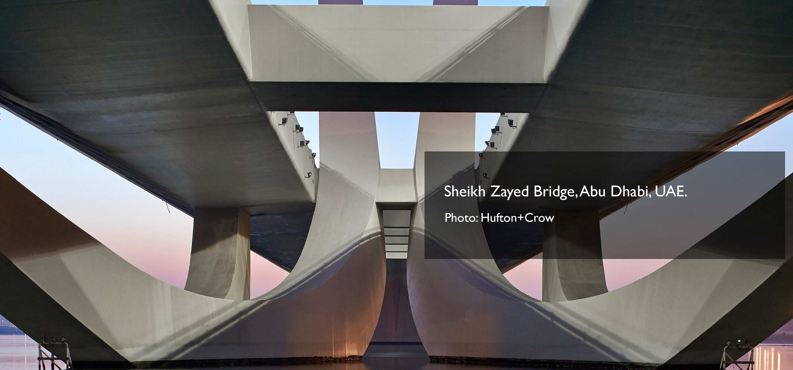 ZHA-谢赫·扎耶德大桥-Hufton+Crow