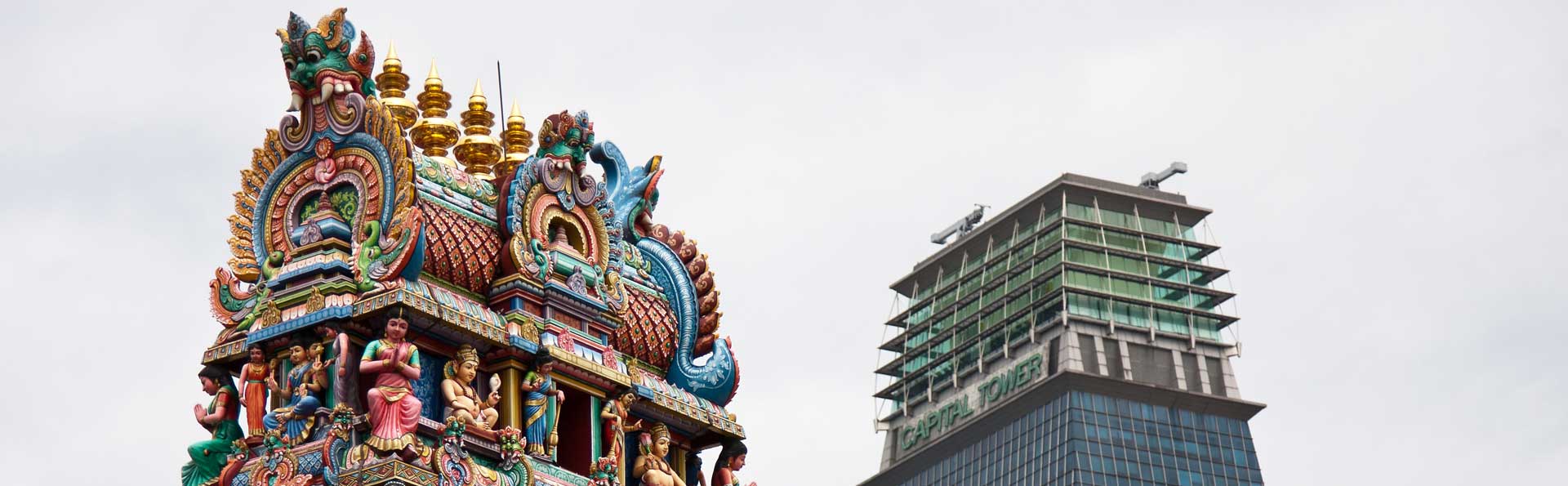 A笑望人非x On Twitter 文丞相祠 孔庙国子监 雍和宫 跟着袁腾飞袁老师 上了一天的历史课 看了很多历史古迹 祭奠了古代圣贤 看了京城等级最高的藏传佛教寺庙 雍和宫 跟袁老师聊了很久 以后有机会还要跟着袁老师一起同游 对以后的讲解和导游工作也有帮助 你