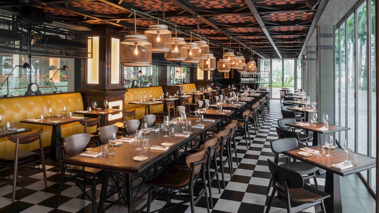 Dining area of Bread Street Kitchen in Singapore, an popular spot for private dining and events